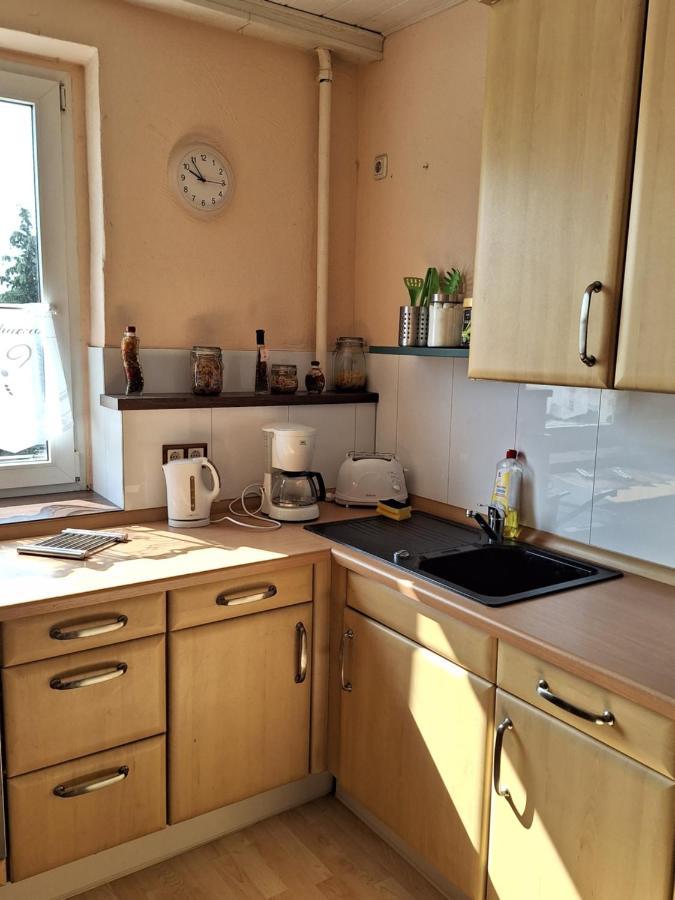 Gaststaette Und Pension Zur Schiene แมร์เซอบวร์ก ภายนอก รูปภาพ